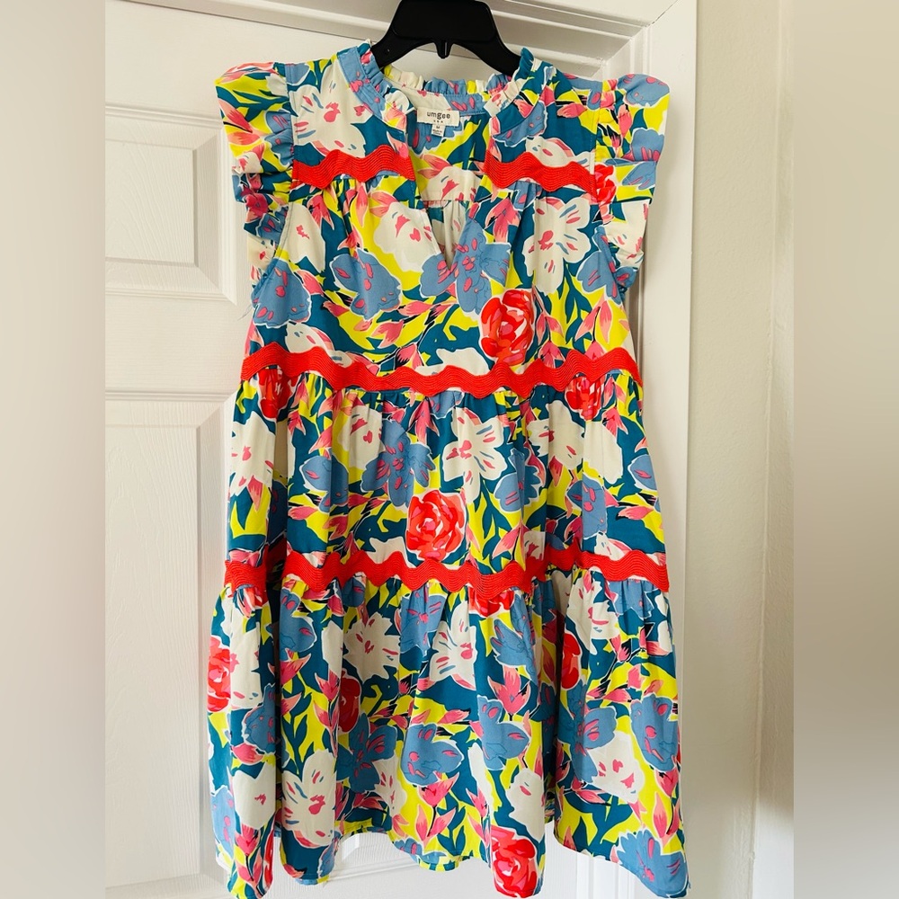 Umgee • Colorful Floral Dress • Women’s Size M • Looks Brand New!